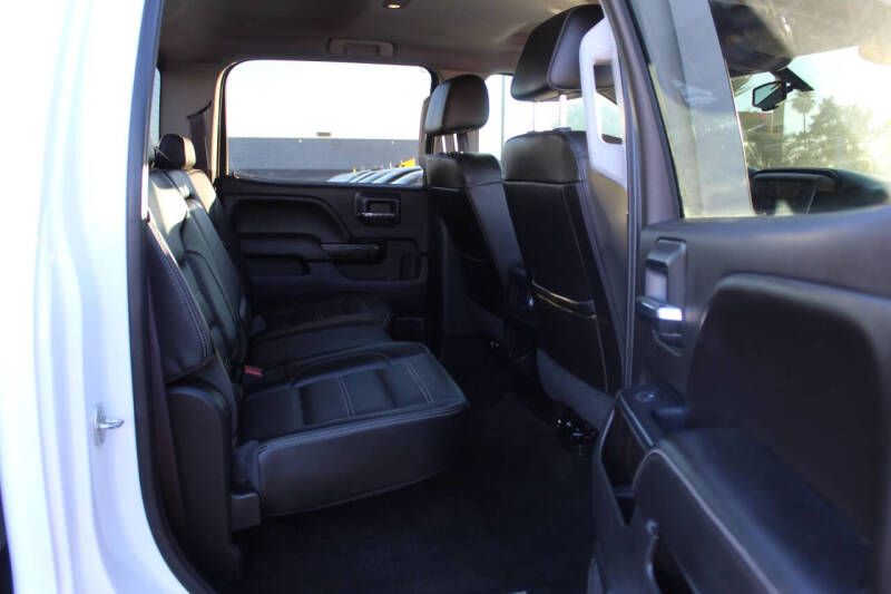 2016 GMC Sierra 2500HD Denali