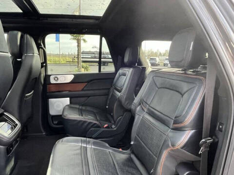 2024 Lincoln Navigator L Black Label
