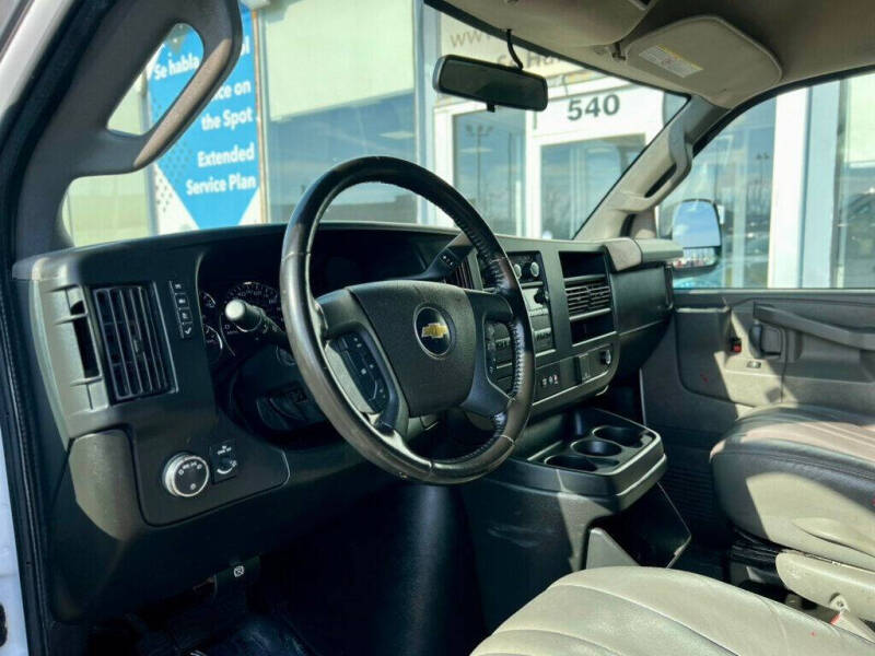 2023 Chevrolet Express LS 3500