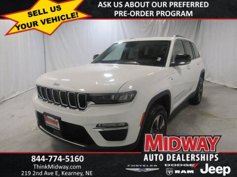 2022 Jeep Grand Cherokee for sale at MIDWAY CHRYSLER DODGE JEEP RAM in Kearney NE