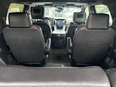 2016 Cadillac Escalade Platinum