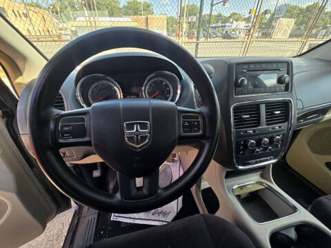 2014 Dodge Grand Caravan SXT 30th Anniversary