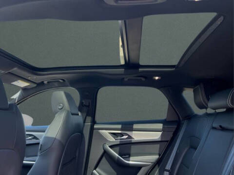 2025 Jaguar F-PACE P250 R-Dynamic S