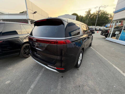 2024 Kia Carnival