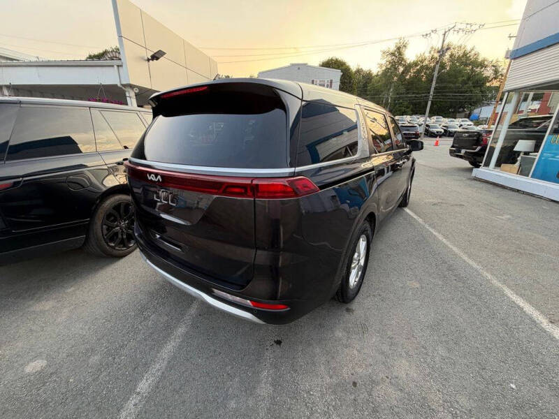 2024 Kia Carnival