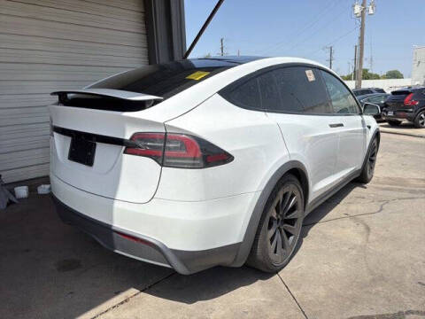 2023 Tesla Model X Standard Range