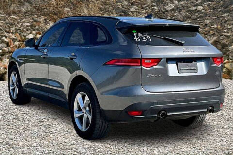 2018 Jaguar F-PACE 25t Premium