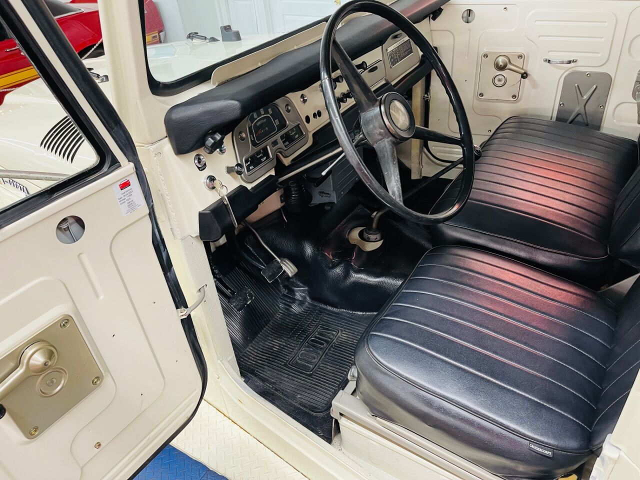1972 Toyota Land Cruiser 28