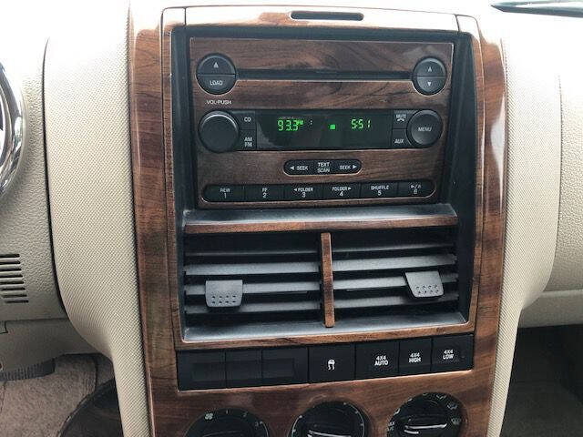 2006 Ford Explorer XLT