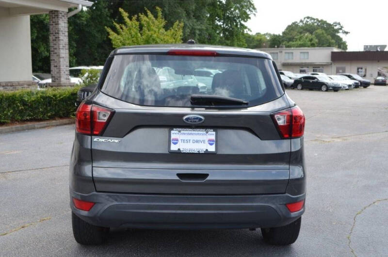 2019 Ford Escape S