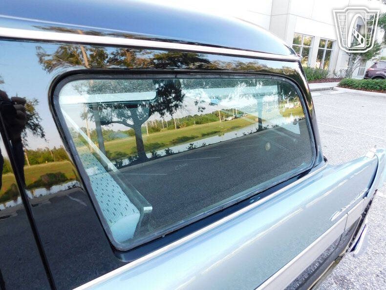 1957 Packard Clipper