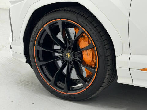 2022 Lamborghini Urus