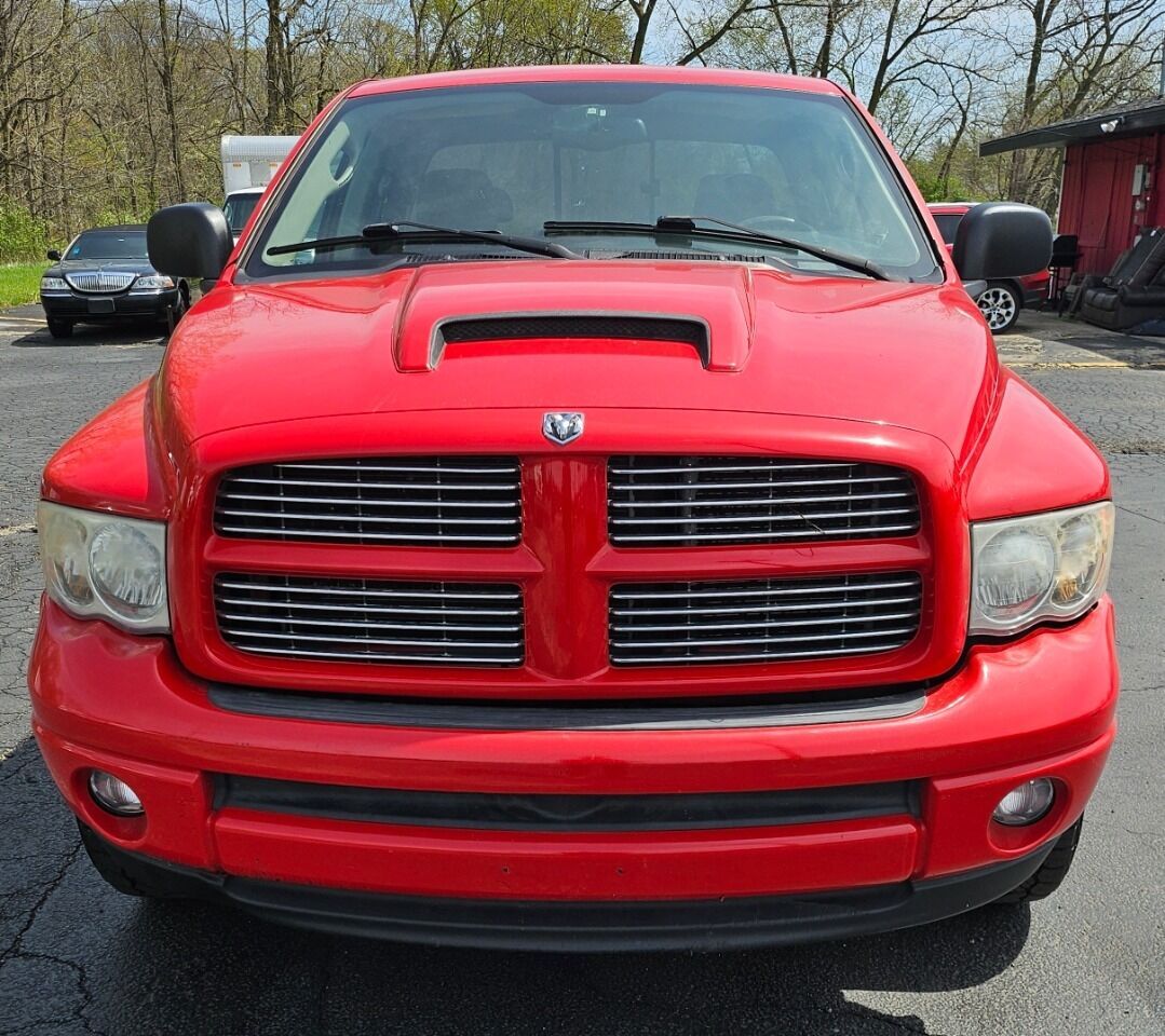 Used 2004 Dodge Ram 1500 Pickup SLT with VIN 1D7HU18D24J229337 for sale in New Lenox, IL