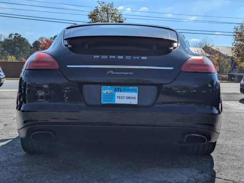 2011 Porsche Panamera 4