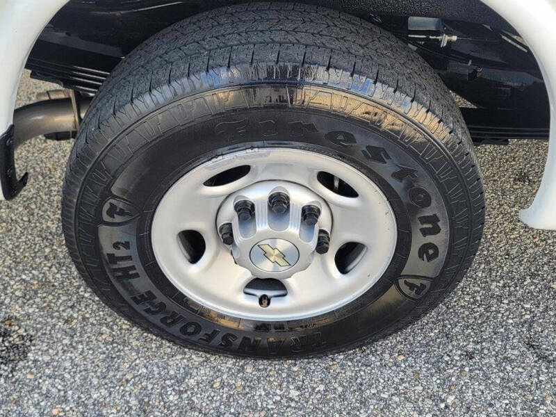 2020 Chevrolet Express LS 2500