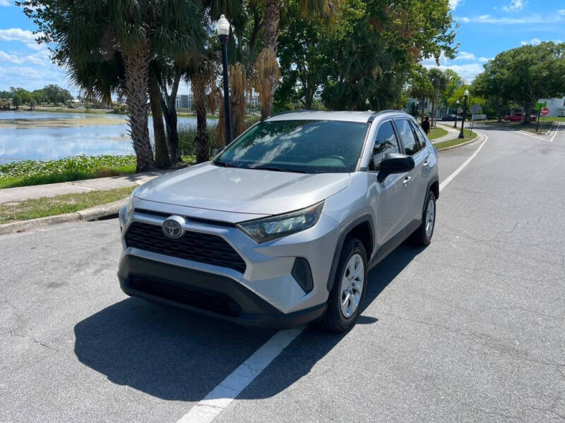 2019 Toyota RAV4 LE