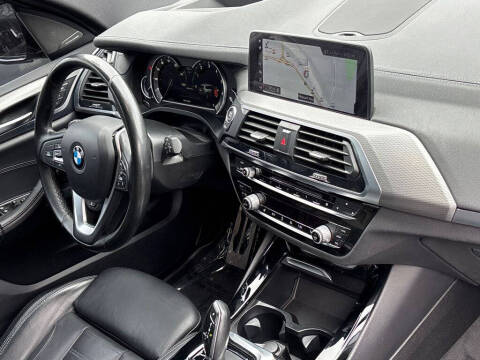 2018 BMW X3 M40i