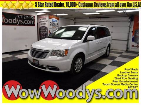 2016 Chrysler Town and Country for sale at WOODY'S AUTOMOTIVE GROUP in Chillicothe MO