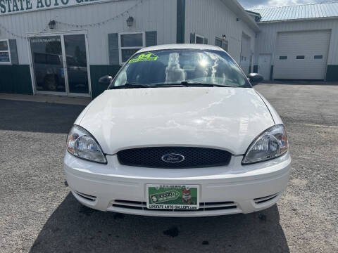 2004 Ford Taurus SE