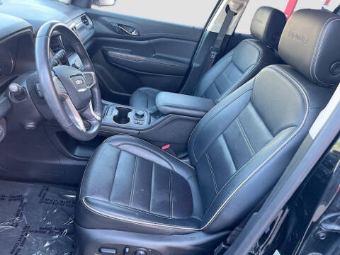 2021 GMC Acadia Denali