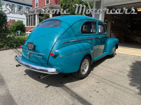 1946 Ford Super Deluxe