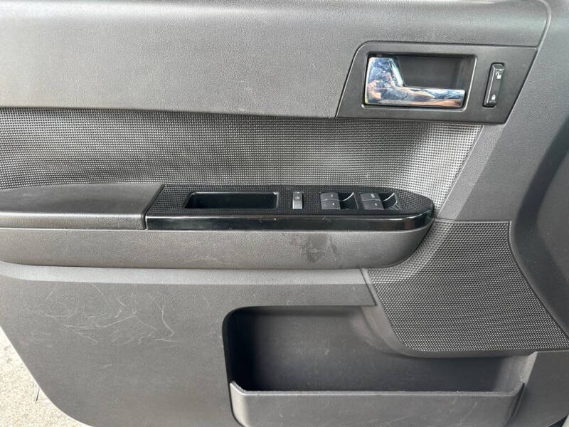 2011 Ford Escape Limited