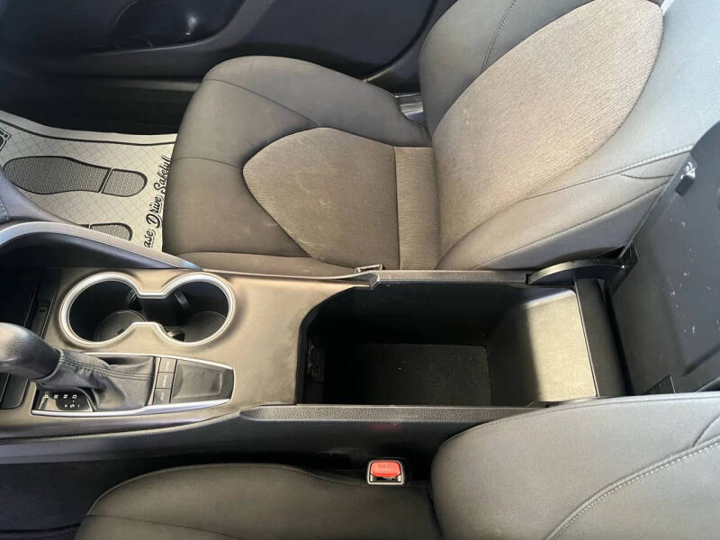 2023 Toyota Camry LE