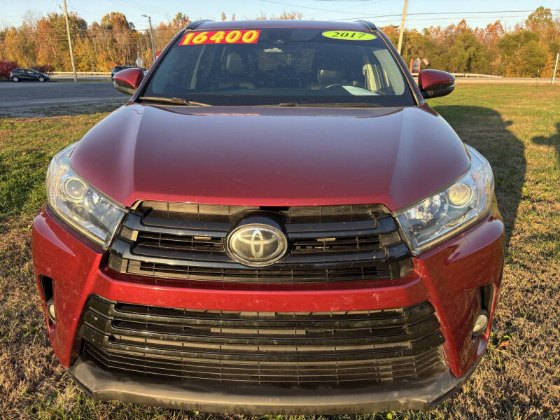2017 Toyota Highlander SE