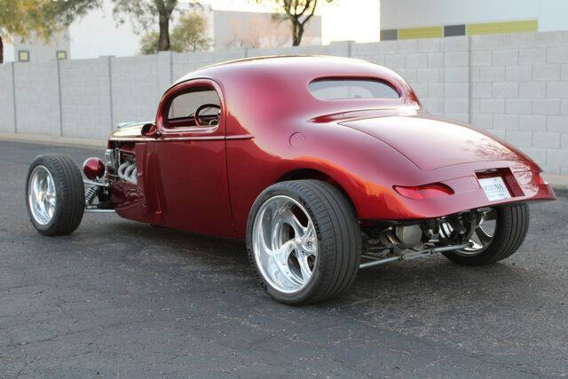 1936 Pontiac Custom Coupe
