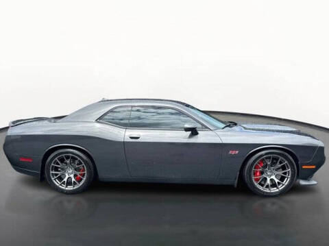 2015 Dodge Challenger SRT 392