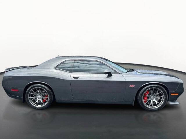 2015 Dodge Challenger SRT 392