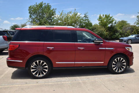 2018 Lincoln Navigator Select