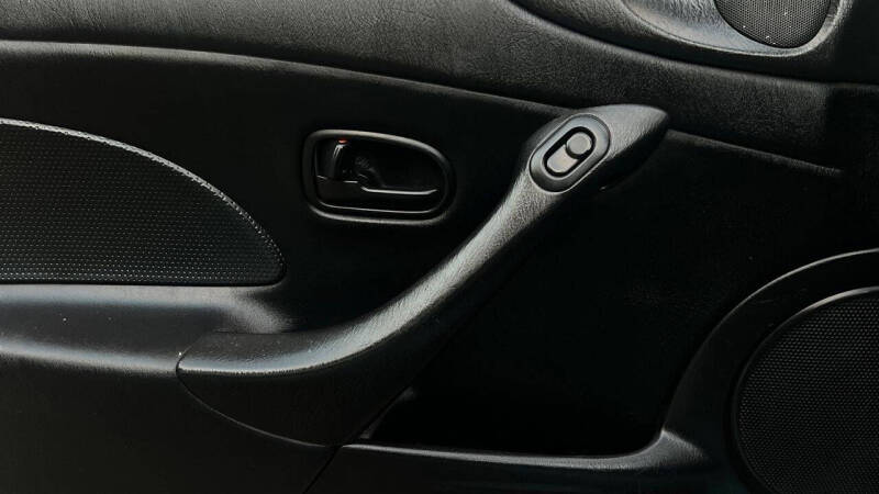 2002 Mazda MX-5 Miata LS