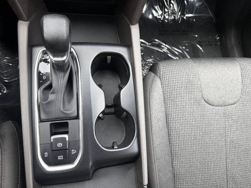2019 Hyundai Santa Fe SE 2.4L