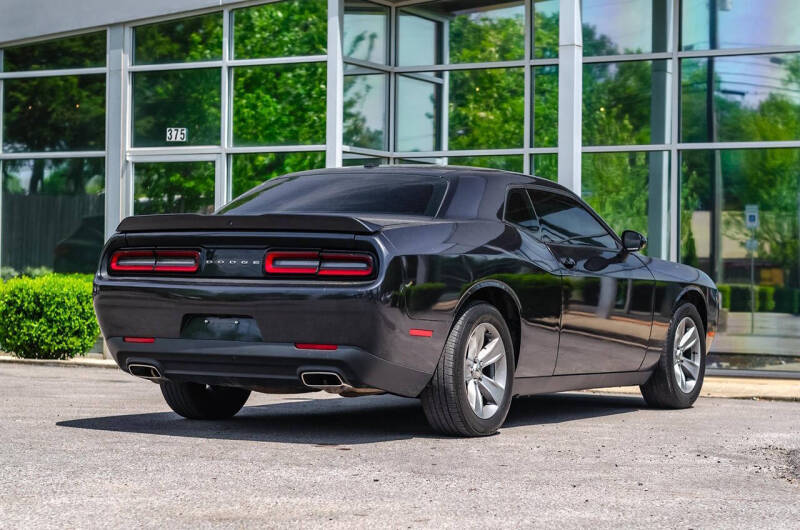 2019 Dodge Challenger SXT