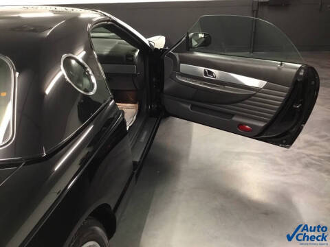 2002 Ford Thunderbird Deluxe