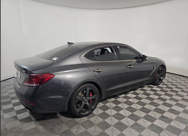 2020 Genesis G70