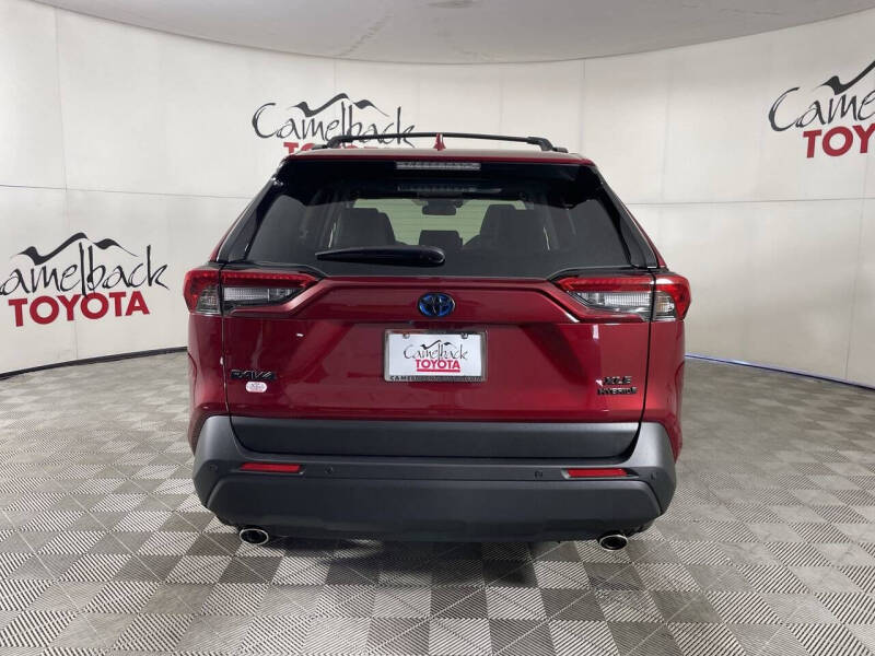 2024 Toyota RAV4 Hybrid XLE Premium