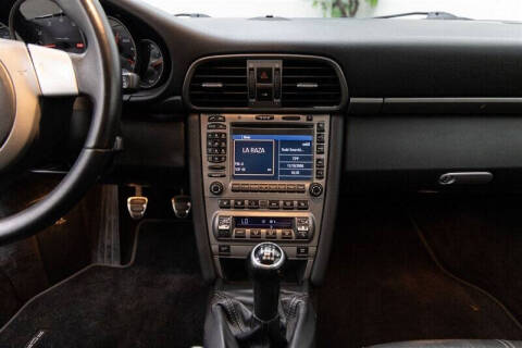 2005 Porsche 911 Carrera