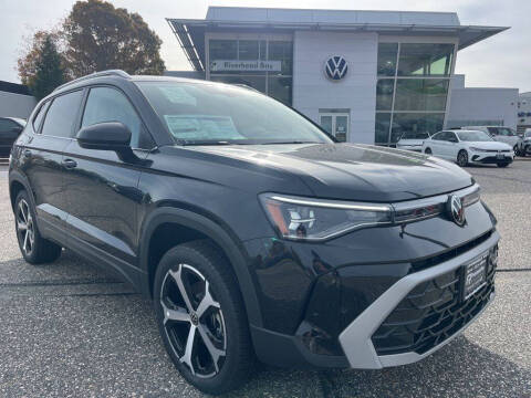 2025 Volkswagen Taos SEL 4Motion