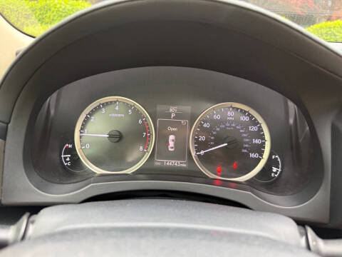 2016 Lexus IS 200t