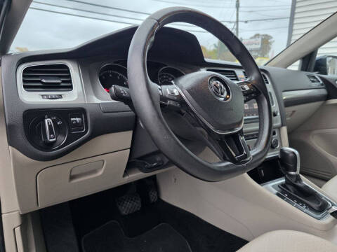 2015 Volkswagen Golf TSI S