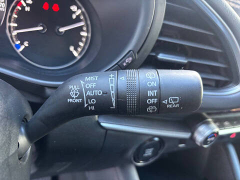 2024 Mazda Mazda3 Hatchback 2.5 S Select Sport