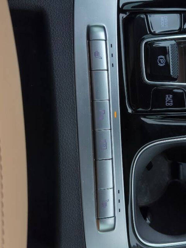 2024 Kia Carnival EX