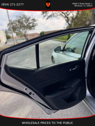 2020 Nissan Altima 2.5 SR