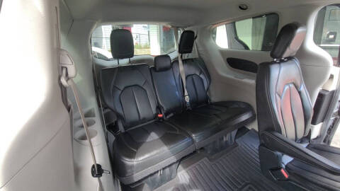 2020 Chrysler Voyager LXi