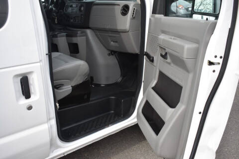 2014 Ford E-Series E-150