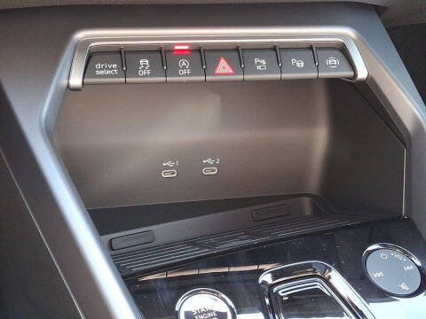 2025 Audi A3 quattro Premium Plus 40 TFSI