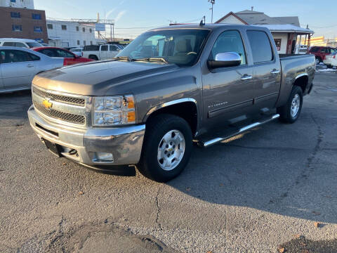 2012 Chevrolet Silverado 1500 for sale at R & J Auto Sales in Pocatello ID