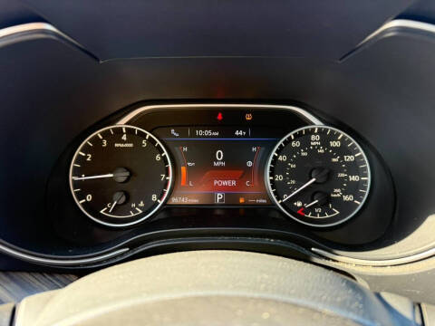 2017 Nissan Maxima Platinum